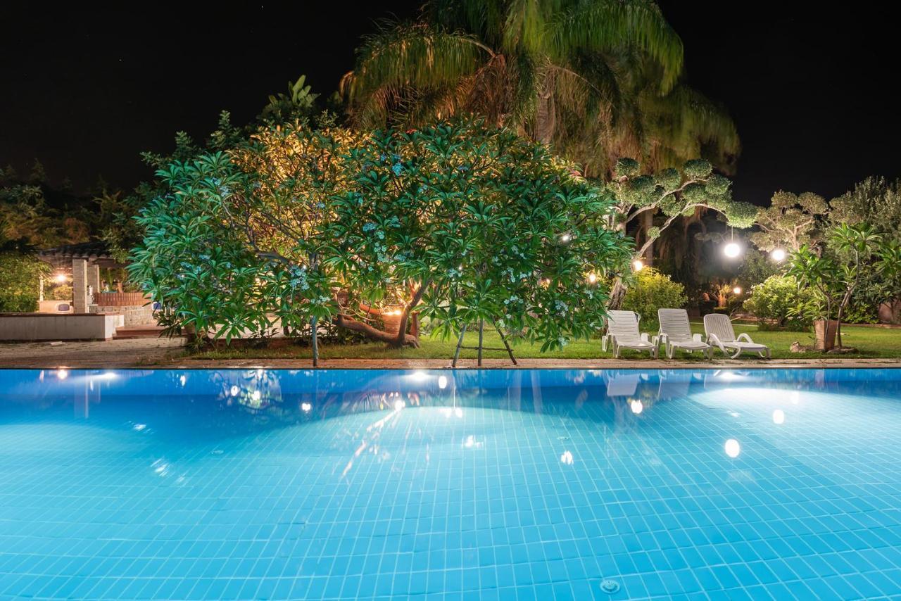 Villa Megna - Green Paradise B&B Palermo Exterior foto