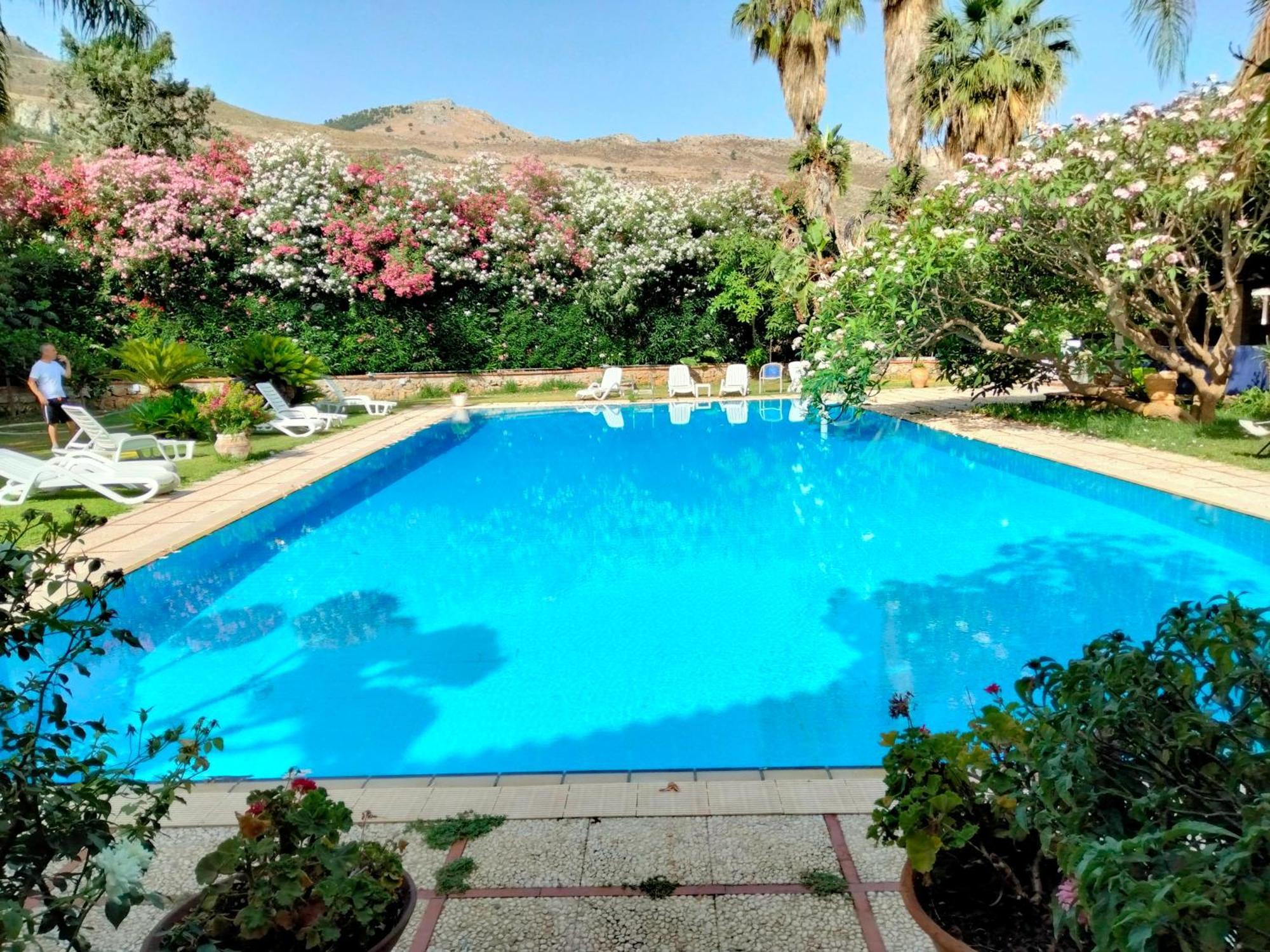 Villa Megna - Green Paradise B&B Palermo Exterior foto